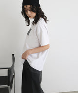 シルバーヴィンテージ箔プリントTシャツ