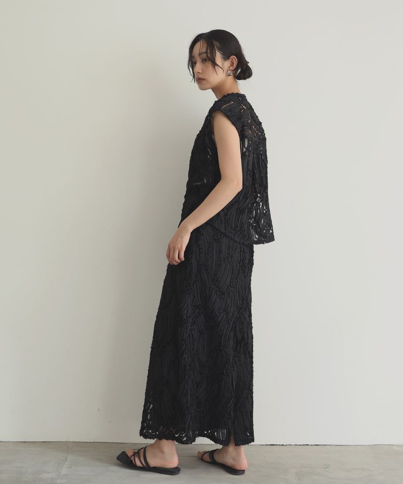 刺繍レースストレートスカート