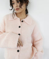 ブークレ襟付きニットカーディガン