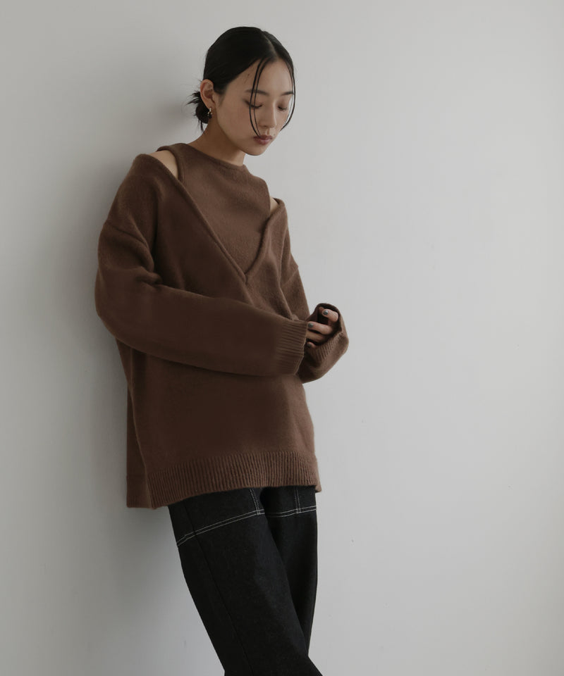 アンサンブル風Vネックニット