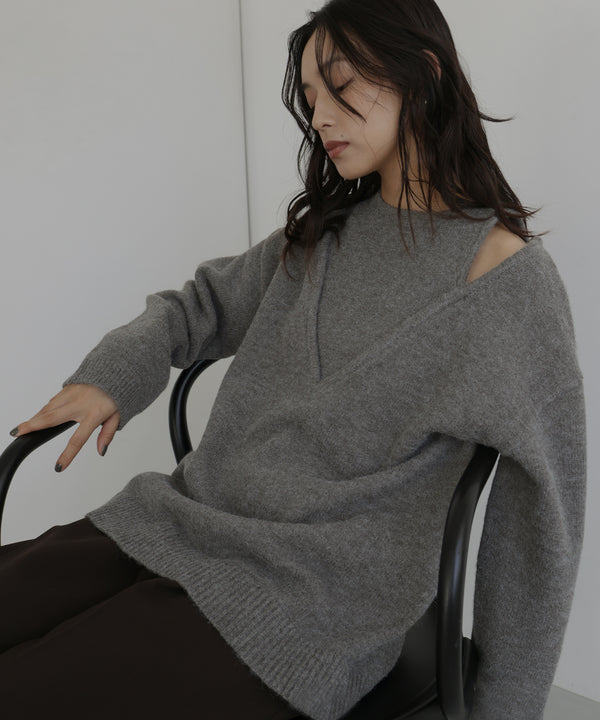 アンサンブル風Vネックニット