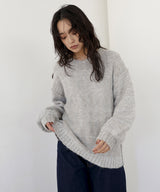【11月下旬予約商品】スラブクルーネックニット