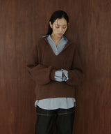 フード付きニットプルオーバー