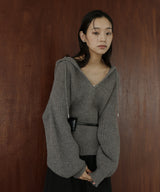 フード付きニットプルオーバー