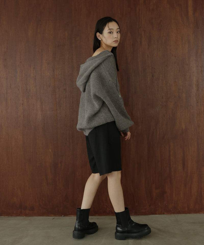 フード付きニットプルオーバー