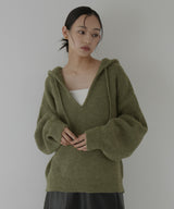 フード付きニットプルオーバー