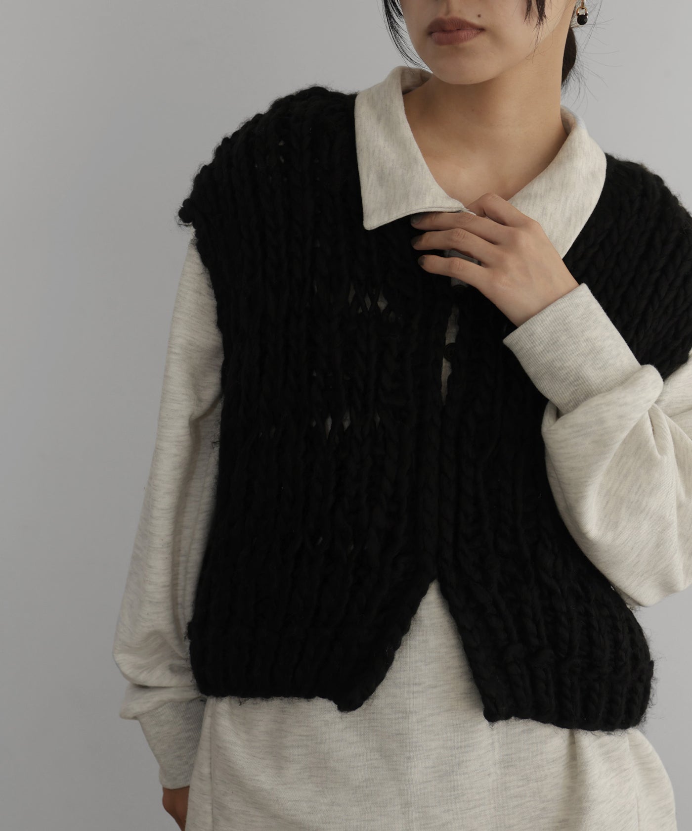 田中日菜着用アイテム】ハンドニットロービングベスト – hellam