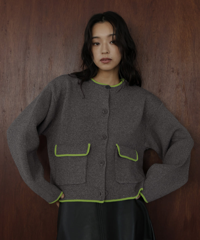 新品同様☆ミニフリル ニットカーディガン　／カラー　ブラック UNITED ARROWS（ユナイテッドアローズ）の「ミニフリル ニット