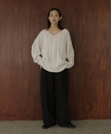 ケーブルVネックニットプルオーバー