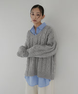 ケーブルVネックニットプルオーバー