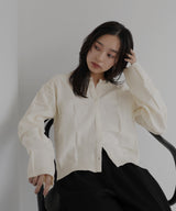 【一部予約商品】パネル切り替えニットカーディガン