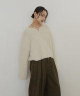 ブークレクルーネックカーディガン