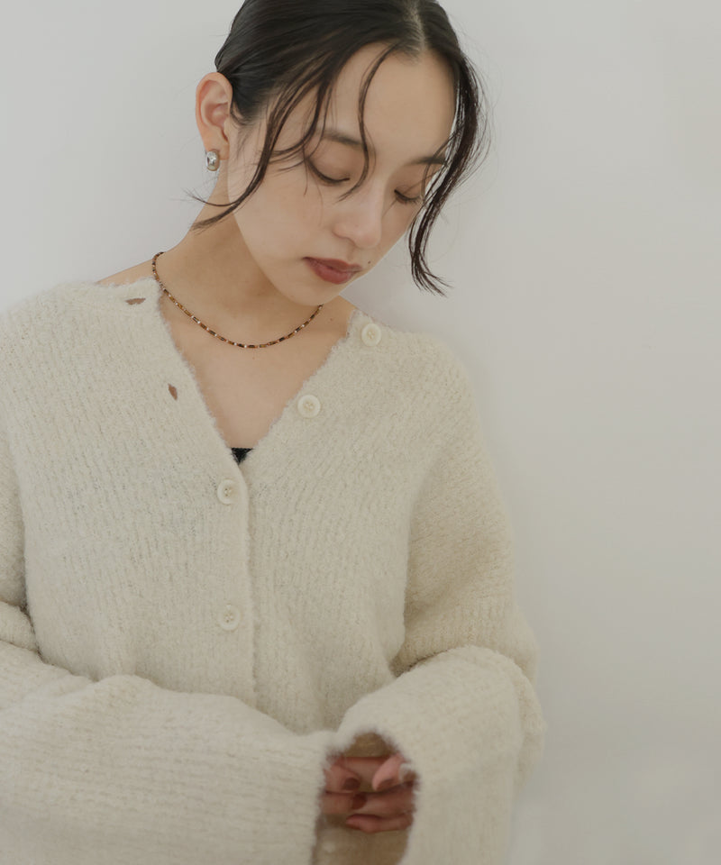 ブークレクルーネックカーディガン