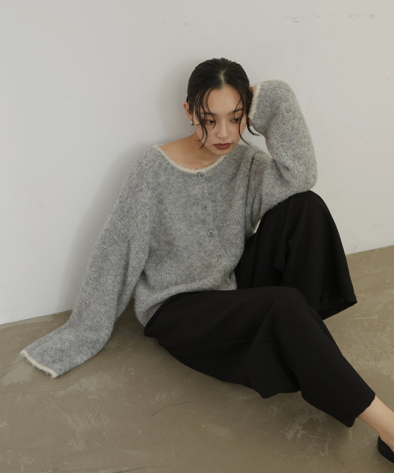 ブークレクルーネックカーディガン