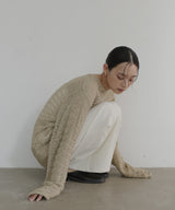 メッシュプルオーバーニット