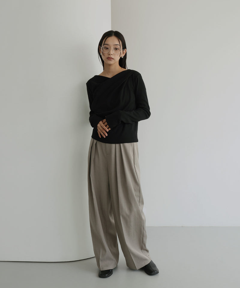 起毛 ドレープデザイントップス