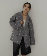 フラワー刺繍テーラードジャケット