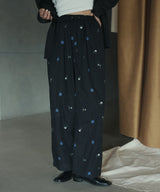 配色刺繍イージーパンツ