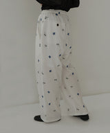 配色刺繍イージーパンツ