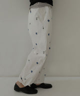 配色刺繍イージーパンツ