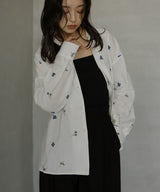 配色刺繍オープンカラーシャツ