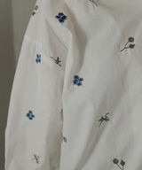 配色刺繍オープンカラーシャツ