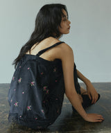 フラワー刺繍ベロアレースキャミソール