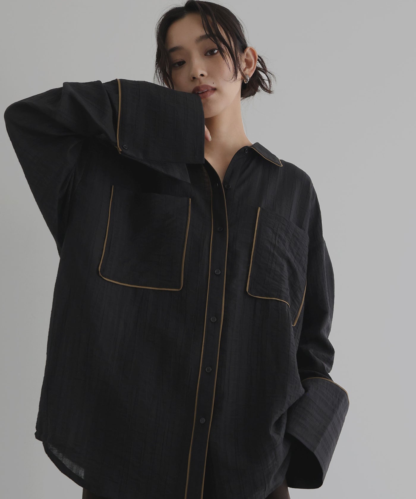 配色パイピング オーバーサイズシアーシャツ – hellam