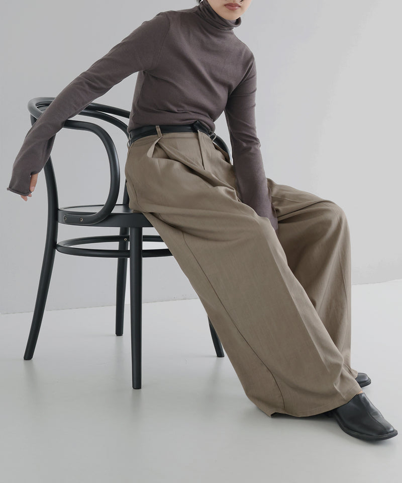ウエストレザータックパンツ