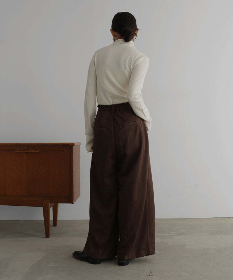 フェイクスエードワイドタックパンツ