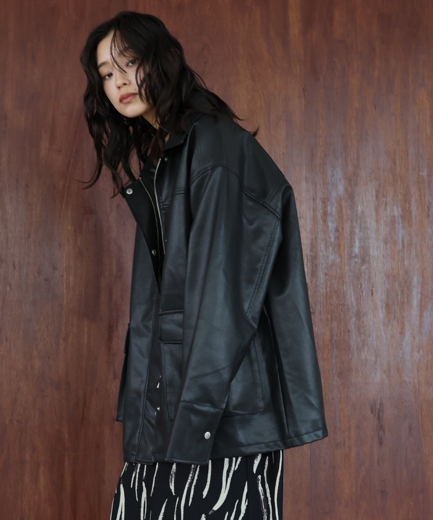 田中日菜着用アイテム】フェイクレザーカバーオール – hellam