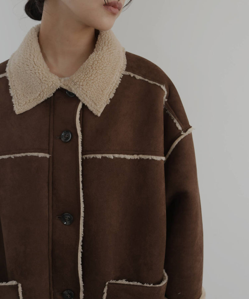 ムートンボアリバーシブルコート