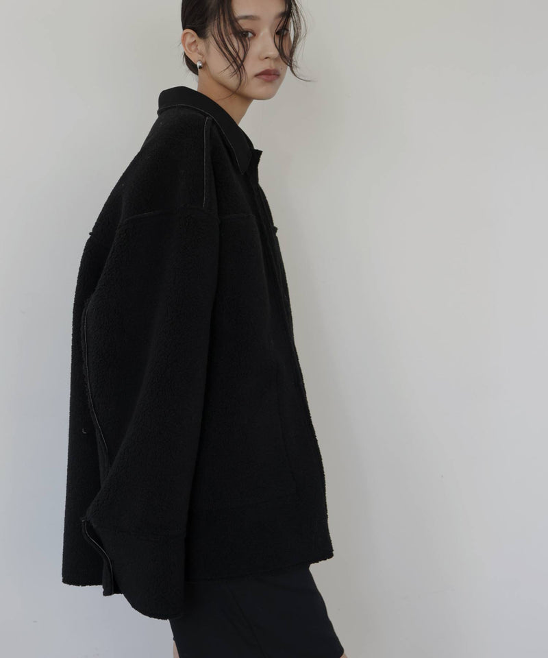 ムートンボアリバーシブルコート