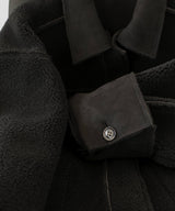 ムートンボアリバーシブルコート