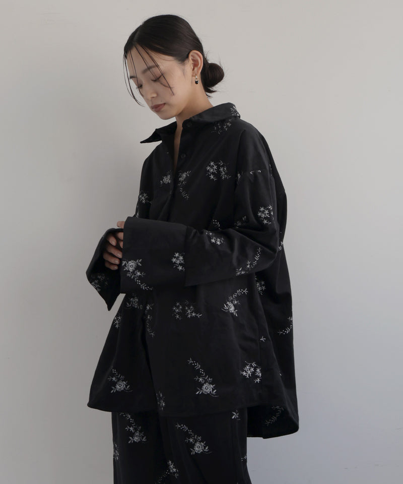 フラワーエンブロイダリーベロアシャツ