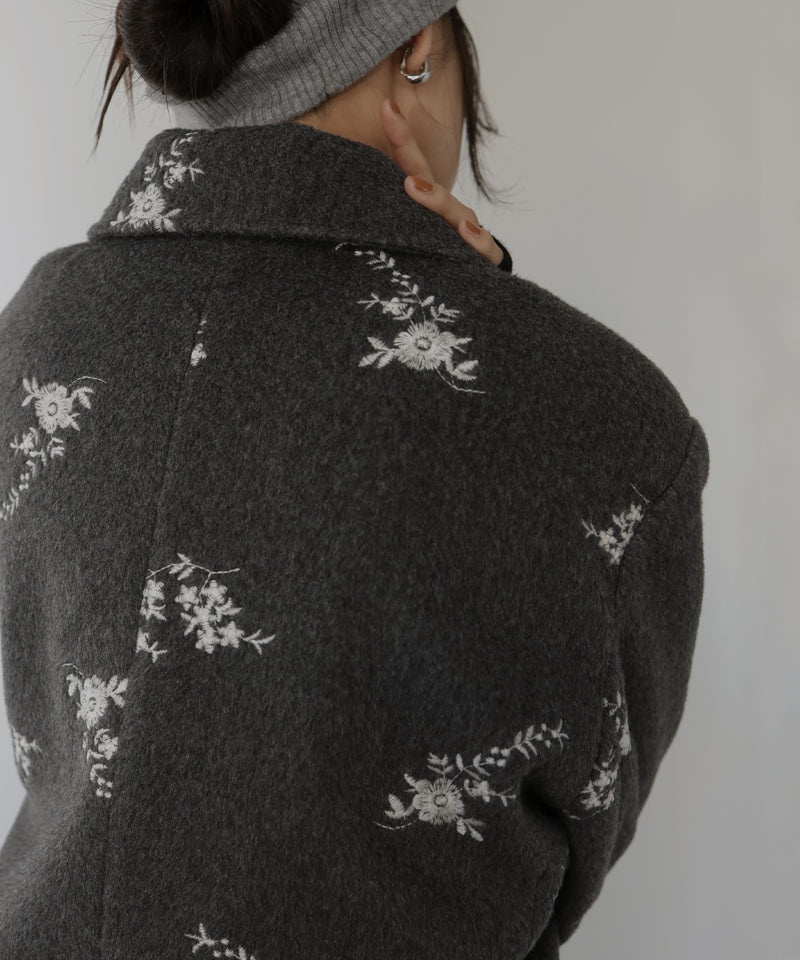 フラワーエンブロイダリーテーラードジャケット