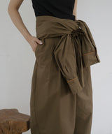 パイピングジャンプスーツ