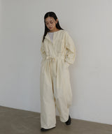 パイピングジャンプスーツ