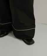 パイピングツイルワイドパンツ