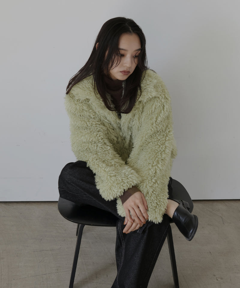 スタンドカラーフェイクファーブルゾン