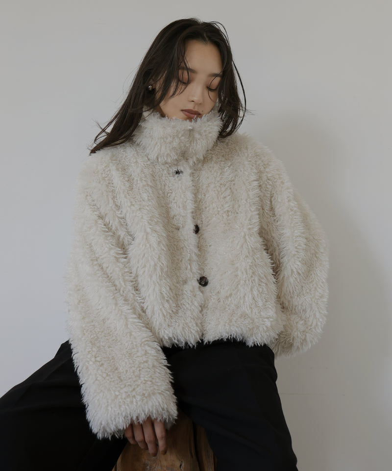 スタンドカラーフェイクファーブルゾン