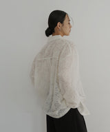 刺繍シアーオープンカラーシャツ