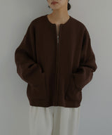 ジップアップニットカーデ