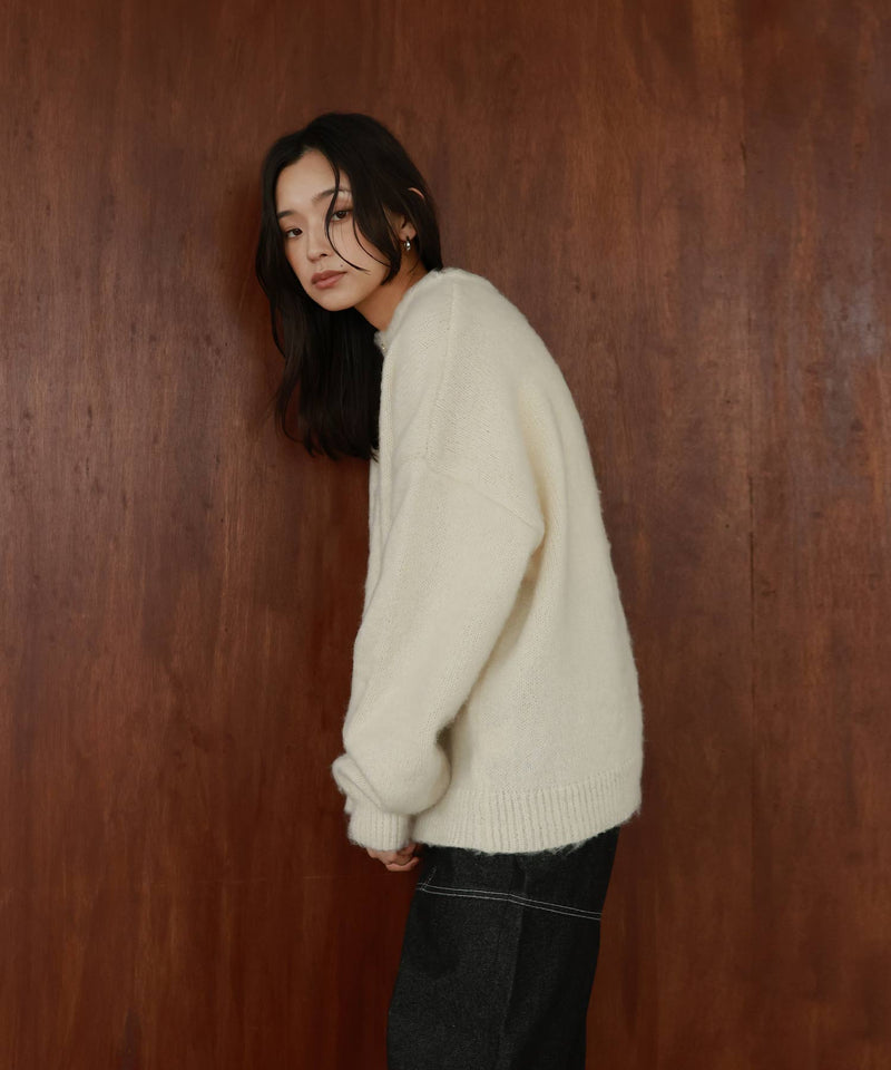 ヘンリーネックシャギーニット