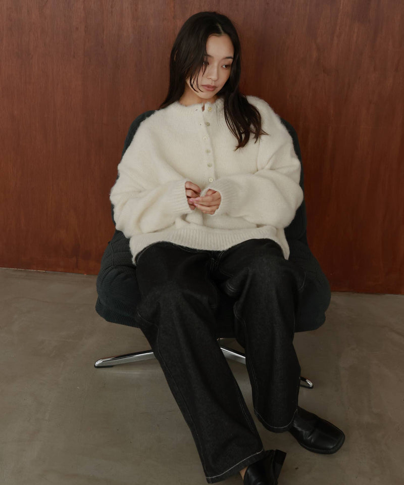 ヘンリーネックシャギーニット