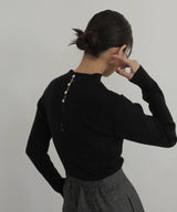 モックネックシェルボタンリブニット