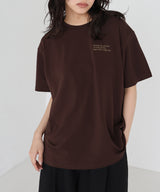 配色刺繍ロゴTシャツ