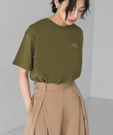 配色刺繍ロゴTシャツ