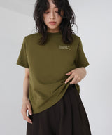 配色刺繍ロゴTシャツ