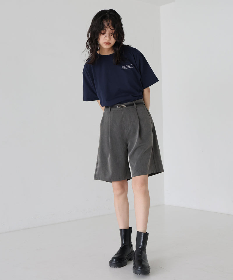 配色刺繍ロゴTシャツ